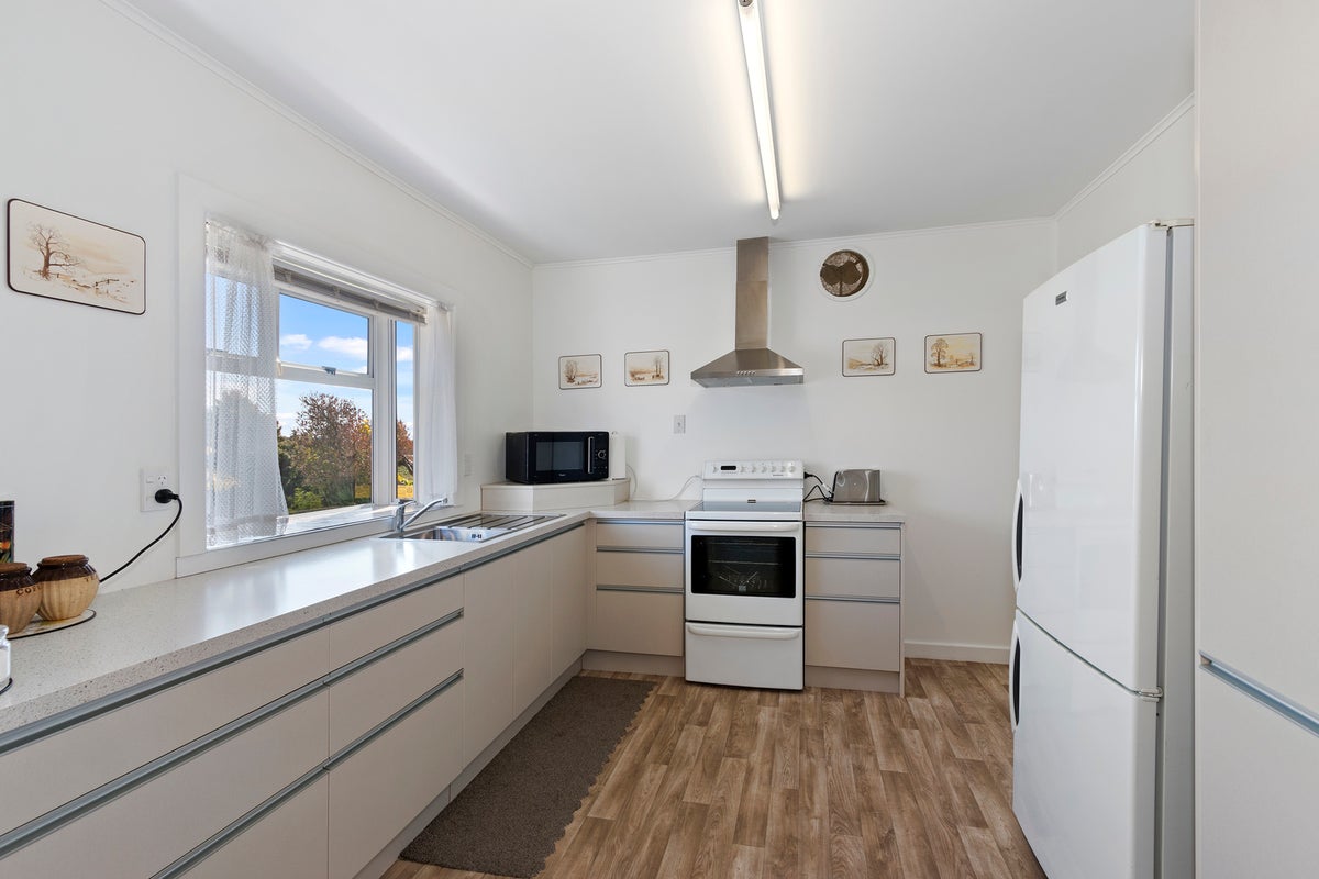 13 Kibblewhite Street, New Brighton, Christchurch - Carousel 2