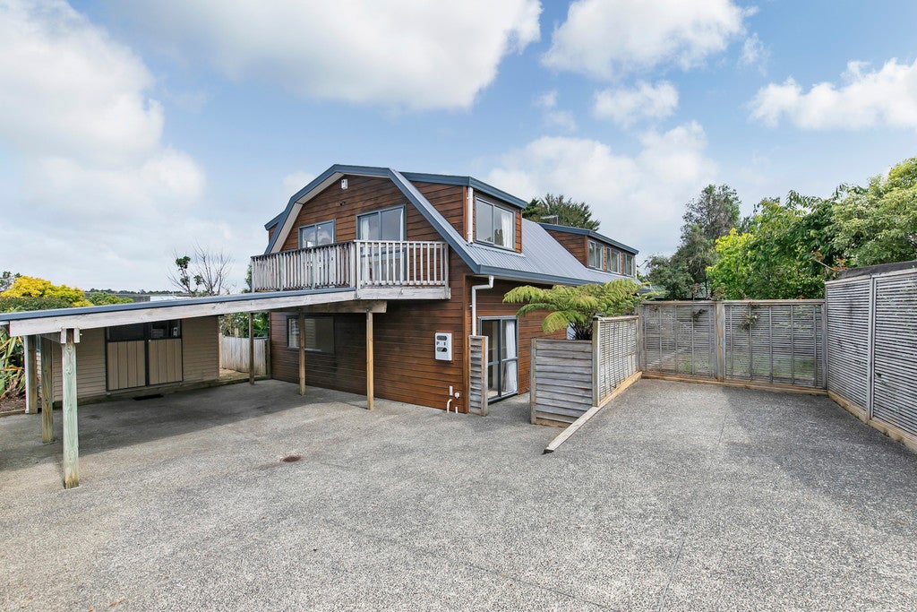 9 Merlot Heights, Huapai, Kumeu - Carousel 20