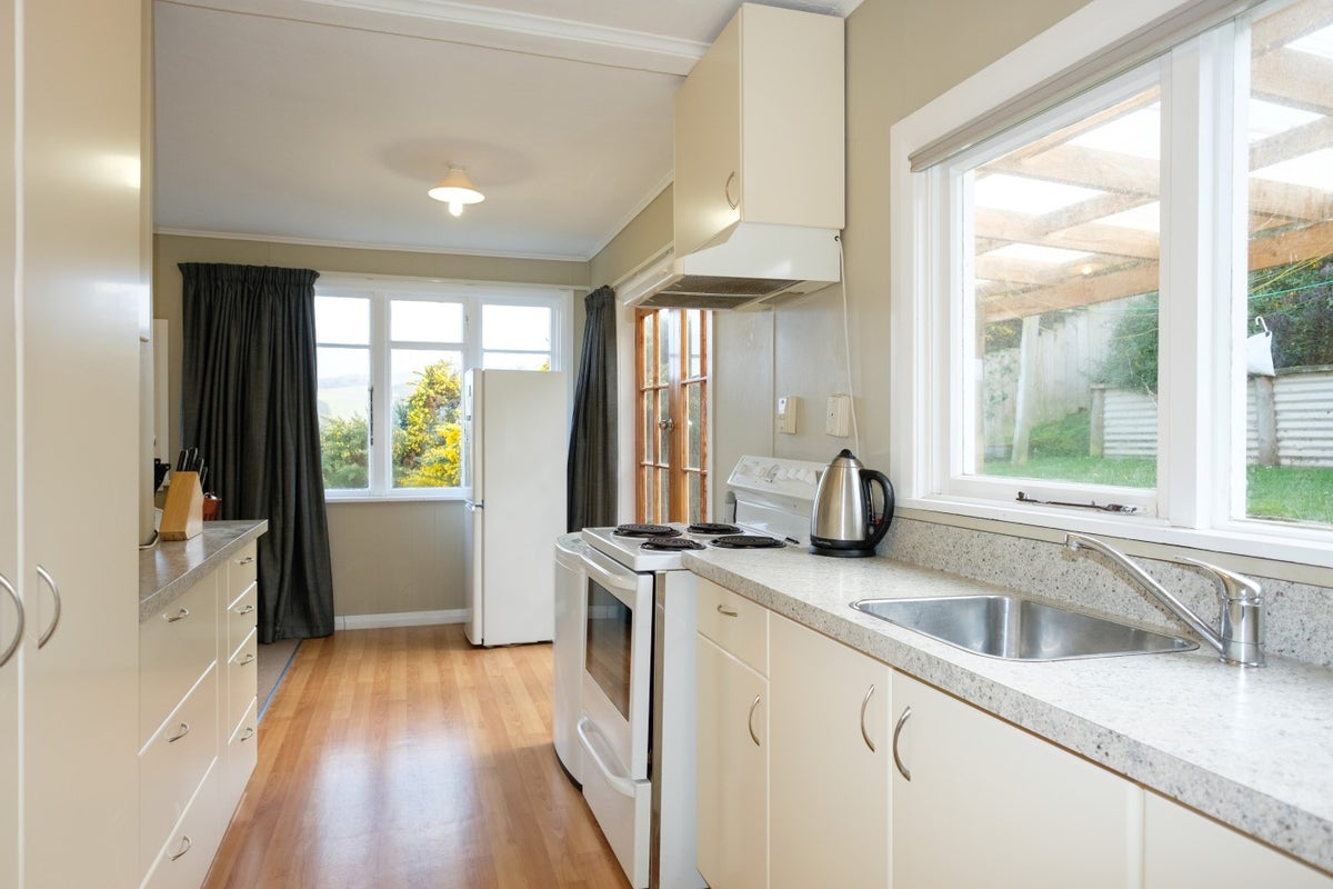 33 McIntosh Road, Brighton, Dunedin - Carousel 2