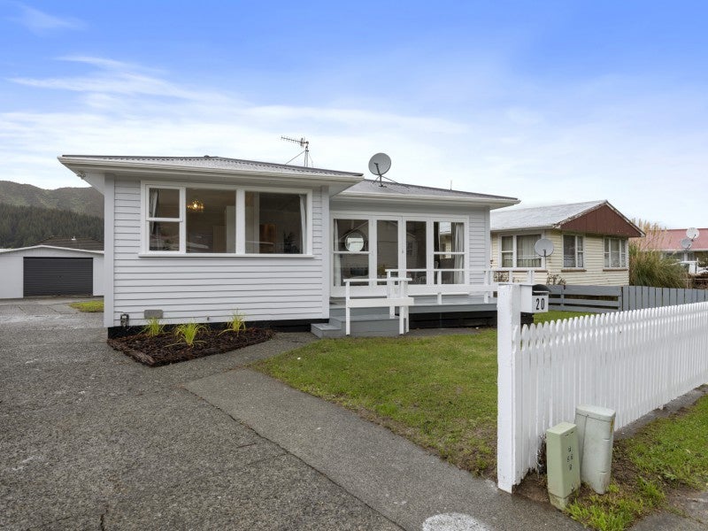 20 Hamstead Street, Wainuiomata, Lower Hutt - Carousel 1