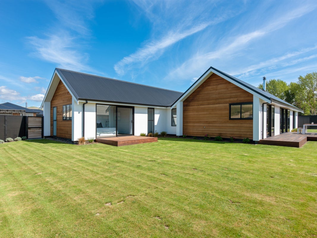 36 Maeburn Street, Witherlea, Blenheim - Carousel 1