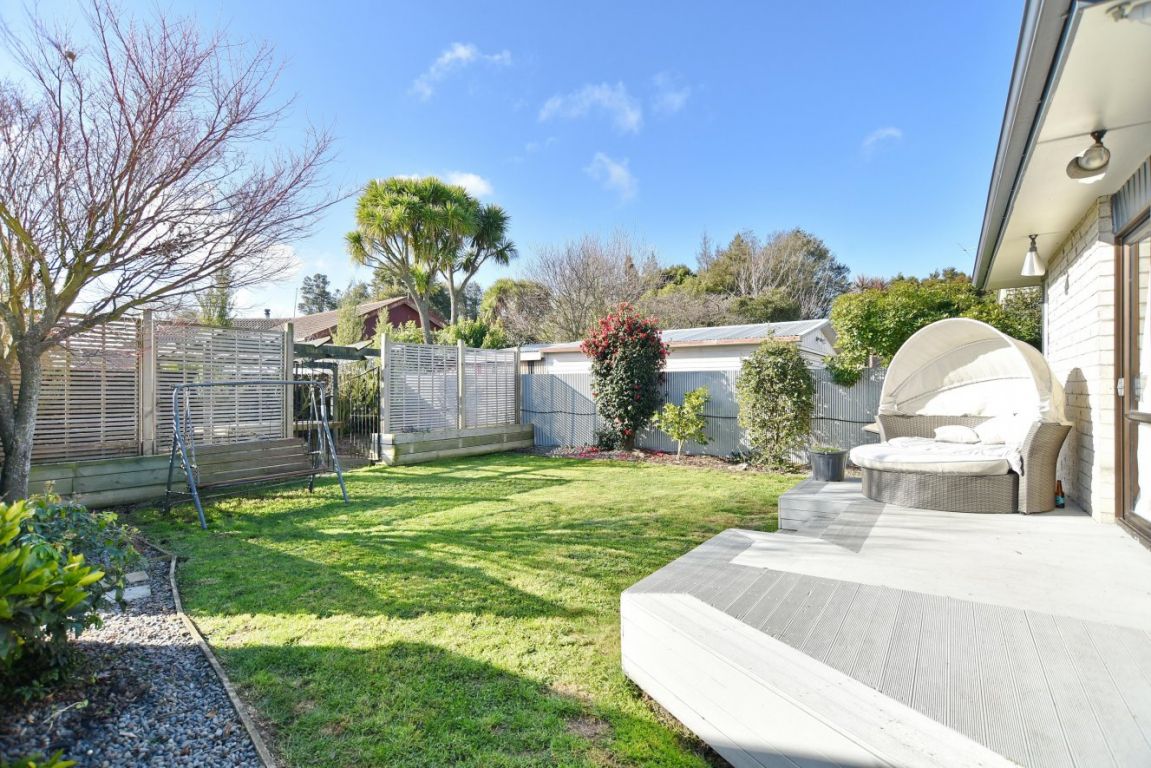 26 Woodend Road, Woodend, Woodend - Carousel 2