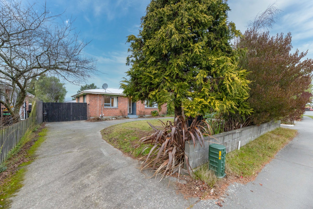 8 Manurere Street, Hei Hei, Christchurch - Carousel 19