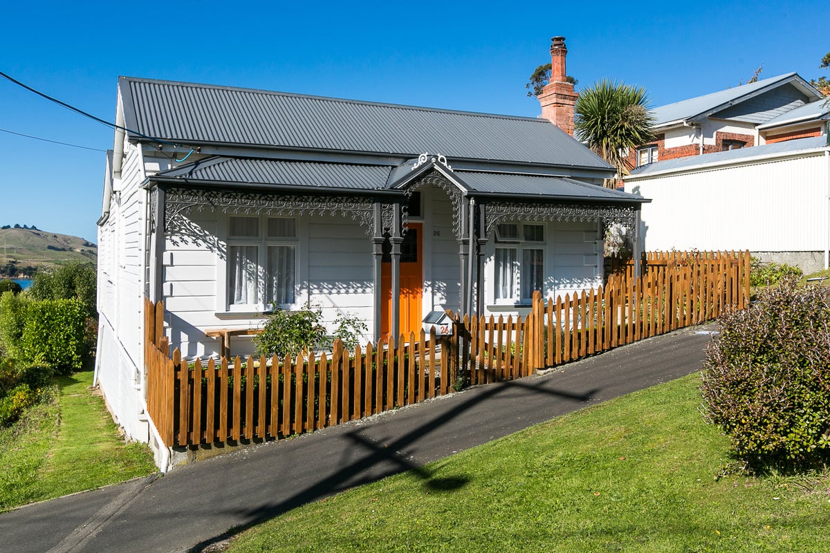 26 Constitution Street, Port Chalmers, Dunedin - Carousel 1
