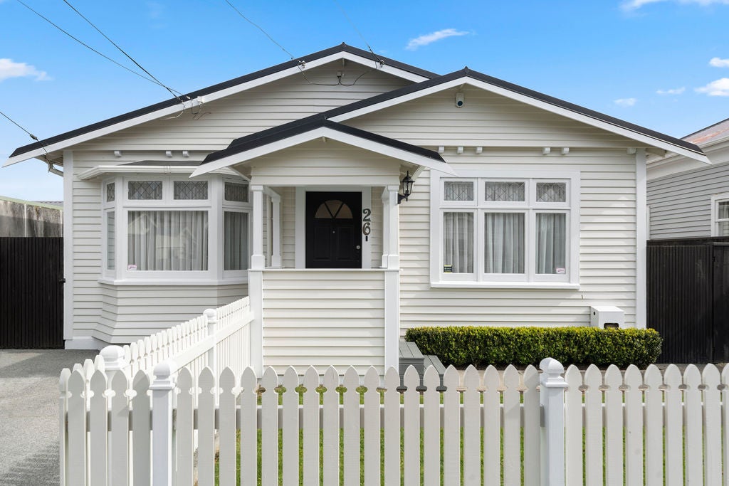 26 Manchester Street, Petone, Lower Hutt - Carousel 1