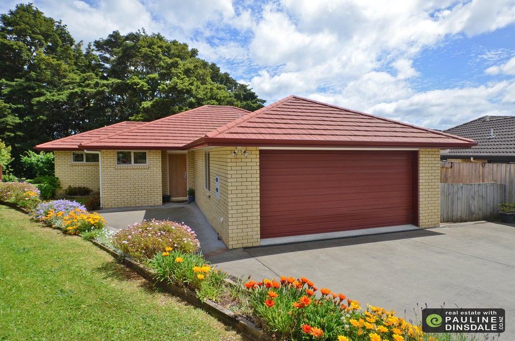 6 Scotia Place, Kamo, Whangarei - Carousel 1