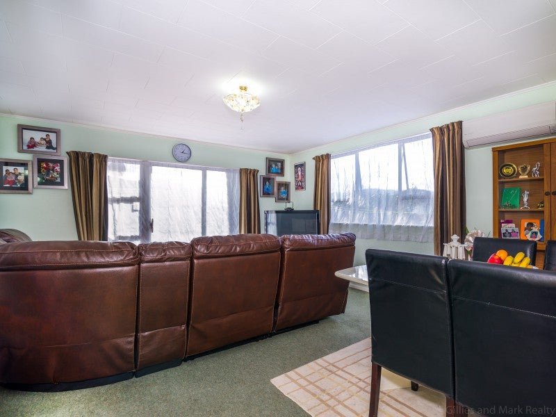 1/22 Liverpool Street, Trentham, Upper Hutt - Carousel 17