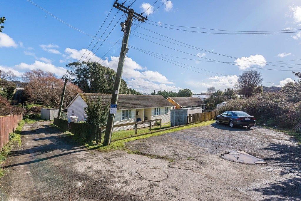 22 Jackson Terrace, Ranui, Porirua - Carousel 2