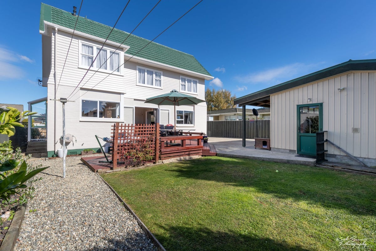 8 Percy Cameron Street, Avalon, Lower Hutt - Carousel 2