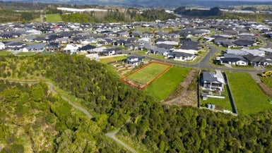 181 Penetaka Heights, Pyes Pa, Tauranga - Carousel 1