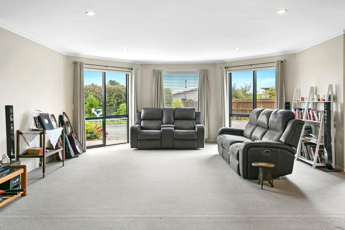 97 Parekaawa Drive, Motuoapa, Turangi - Carousel 1