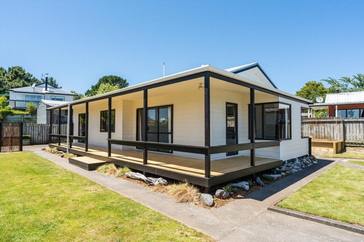 87 Arthur Crescent, Hilltop, Taupo - Carousel 2