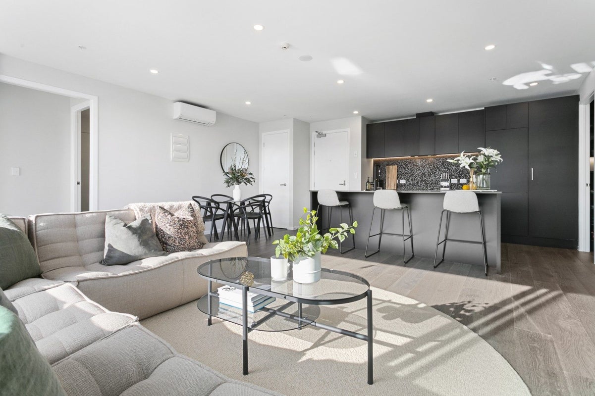 602/1 Enfield Street, Mount Eden, Auckland - Carousel 1
