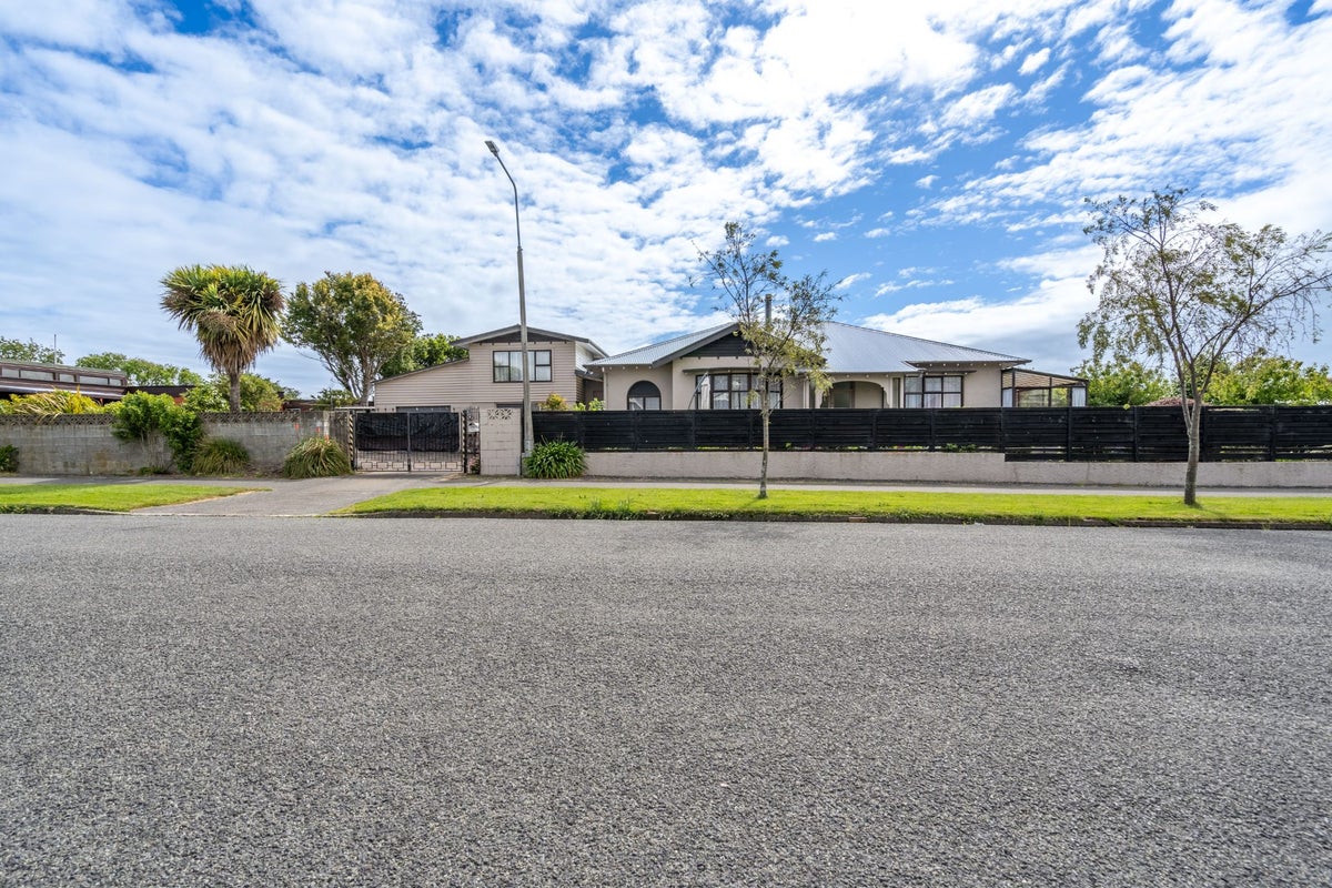 159 Princes Street, Strathern, Invercargill - Carousel 1