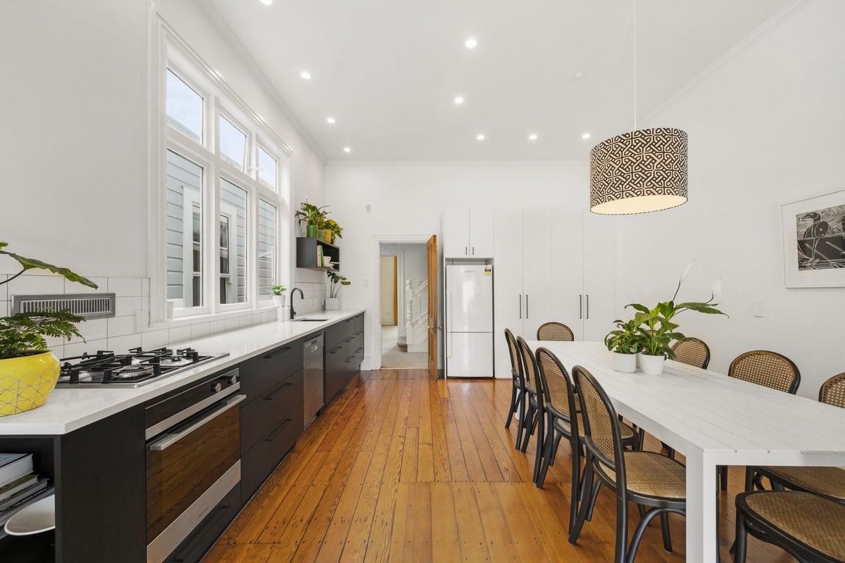 30 Roy Street, Newtown, Wellington - Carousel 2