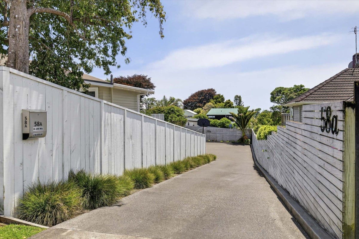 58A Brois Street, Frankleigh Park, New Plymouth - Carousel 24