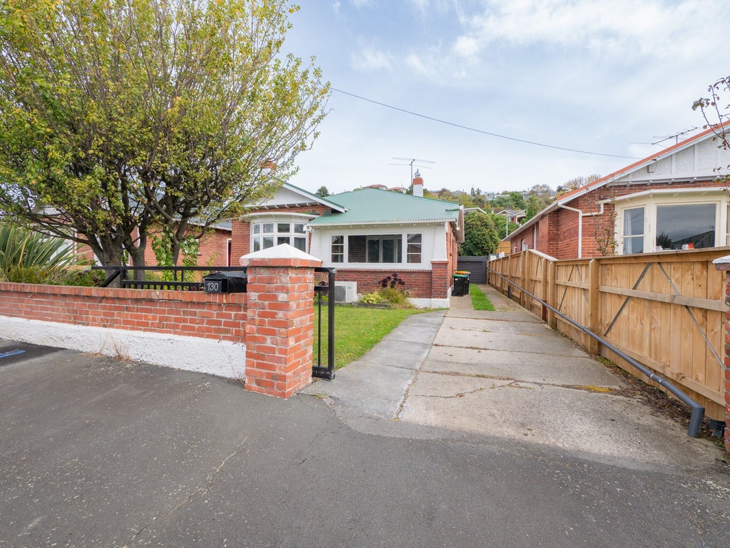 130 Fitzroy Street, Forbury, Dunedin - Carousel 1