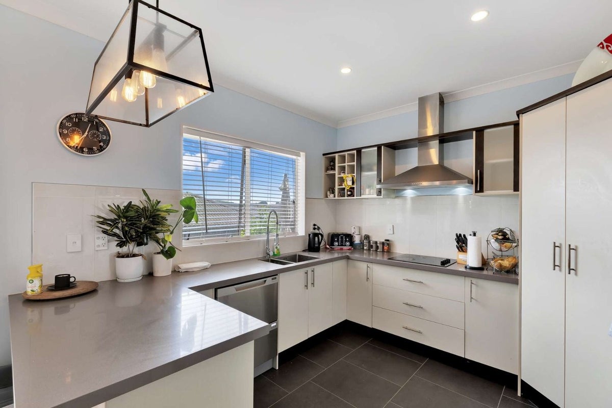 8 Hua Place, Tuakau, Tuakau - Carousel 2