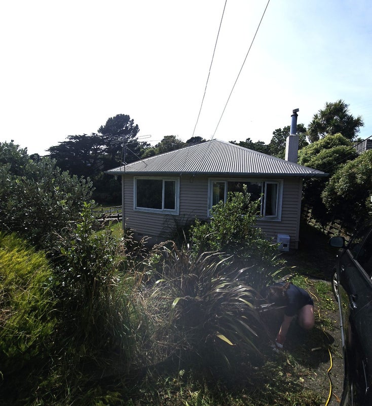 43 Lyndfield Lane, Newlands, Wellington - Carousel 21