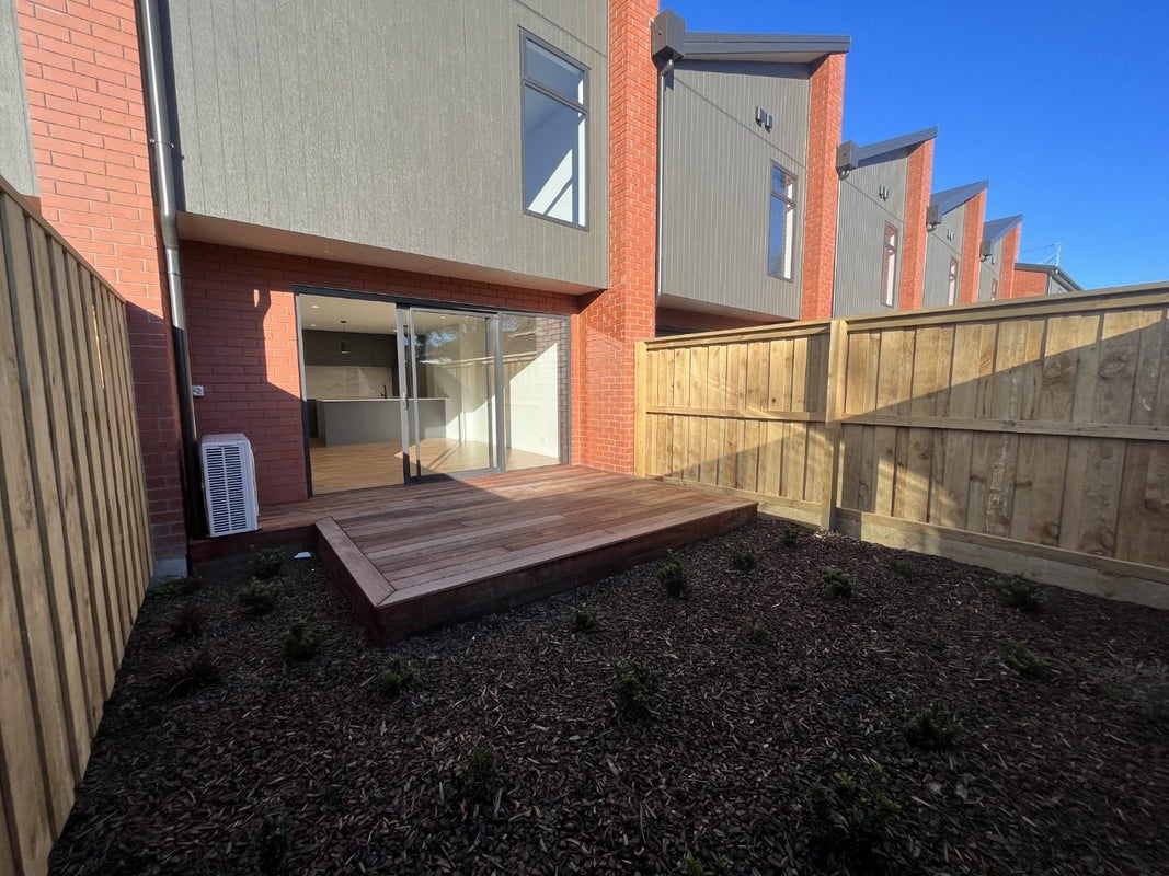 10/206 Geraldine Street, Edgeware, Christchurch - Carousel 1