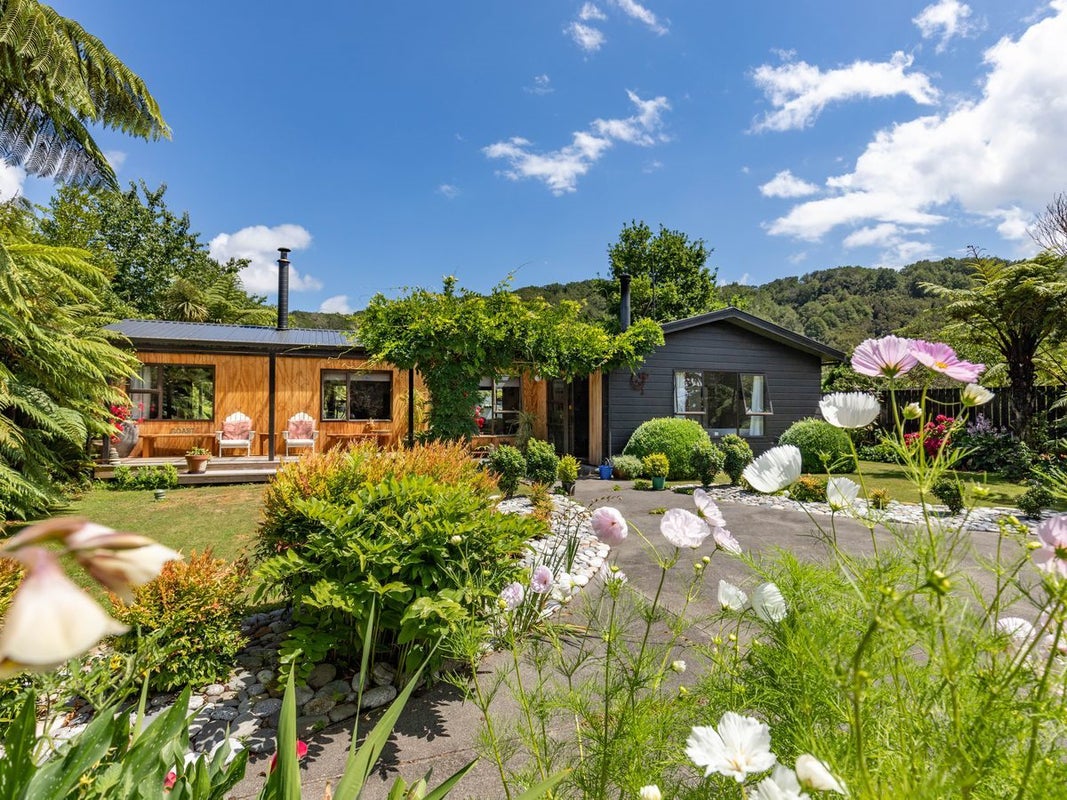 725 Taylorville Road, Taylorville, Greymouth - Carousel 1
