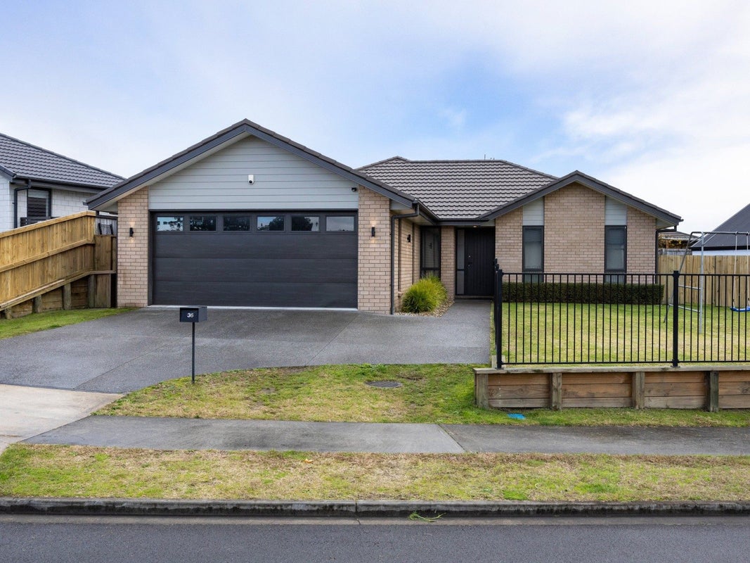 36 Matariki Terrace, Hamilton - Carousel 2
