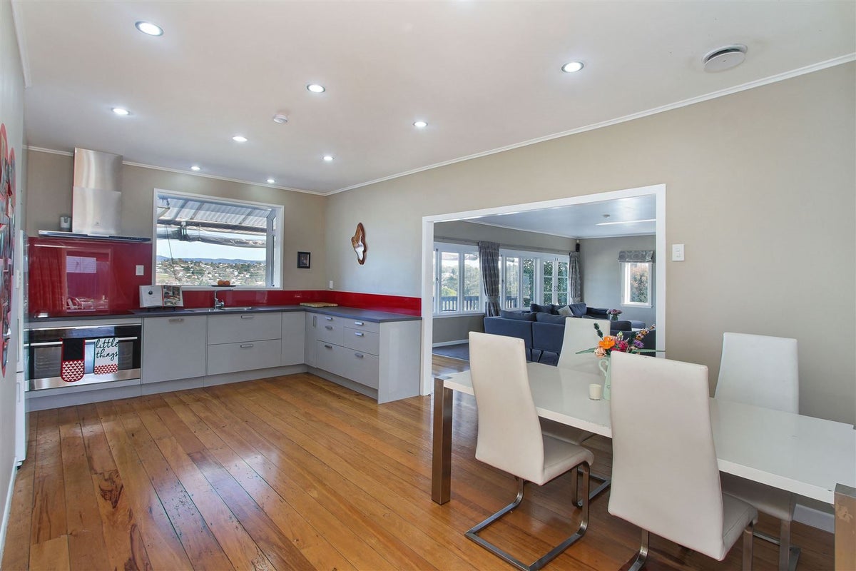 103 Royal Road, Massey, Auckland - Carousel 1