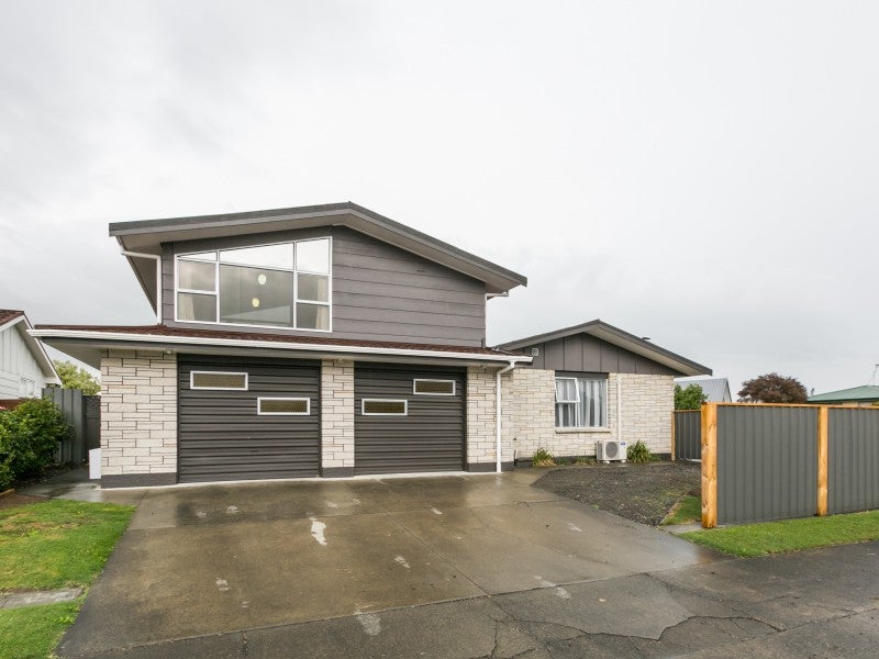 38 Freyberg Avenue, Tamatea, Napier - Carousel 1