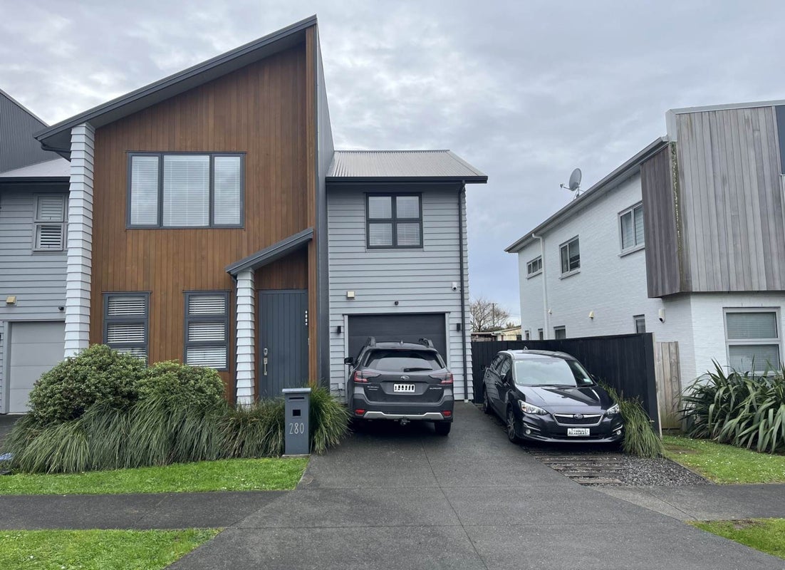 280 Jack Lachlan Drive, Beachlands, Auckland - Carousel 2