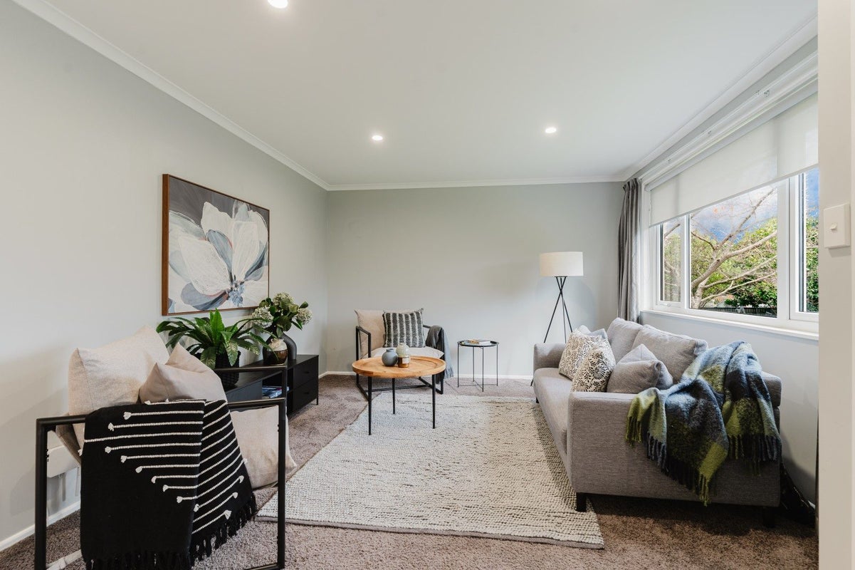 21 Augustus Street, Carterton, Carterton - Carousel 2