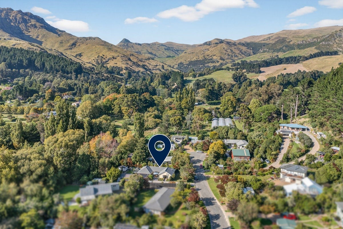 21 Monalua Avenue, Diamond Harbour, Banks Peninsula, Canterbury - Carousel 38