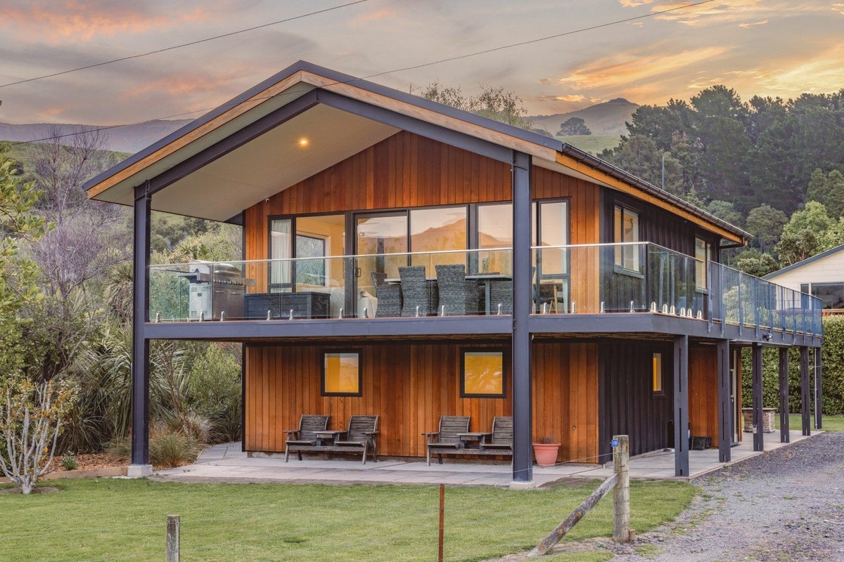 816 Wainui Main Road, Wainui, French Farm - Carousel 1