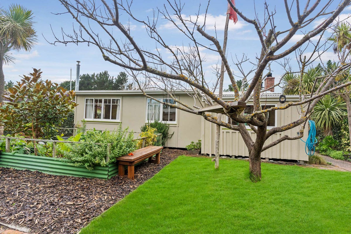 15 Lucas Drive, Leithfield, Leithfield - Carousel 1