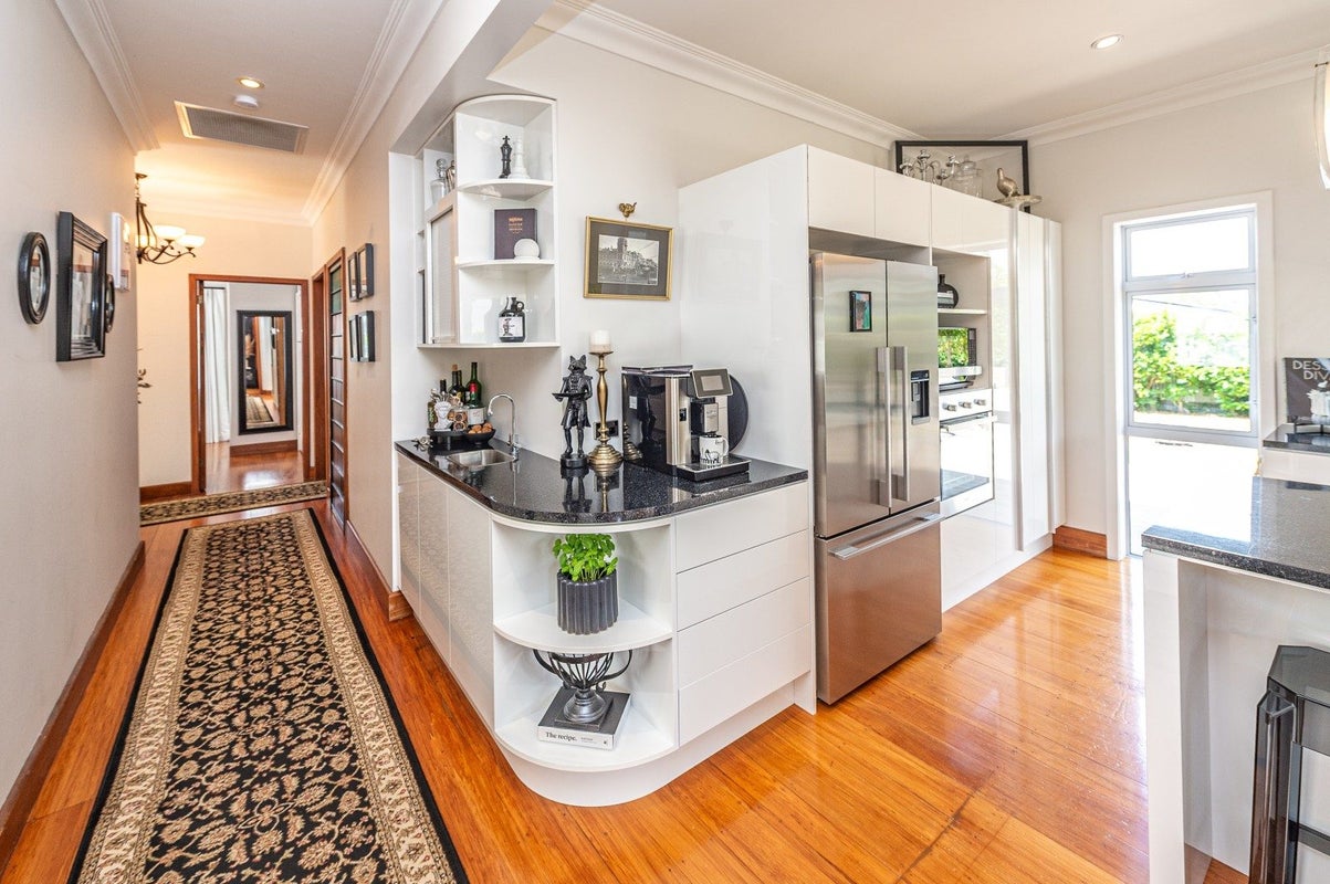 19 Kent Road, Saint Johns Hill, Whanganui - Carousel 2
