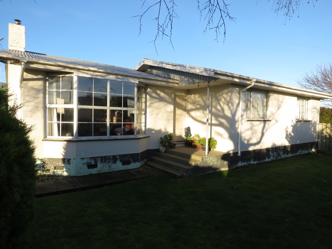 19 Nevis Crescent, Grasmere, Invercargill - Carousel 1