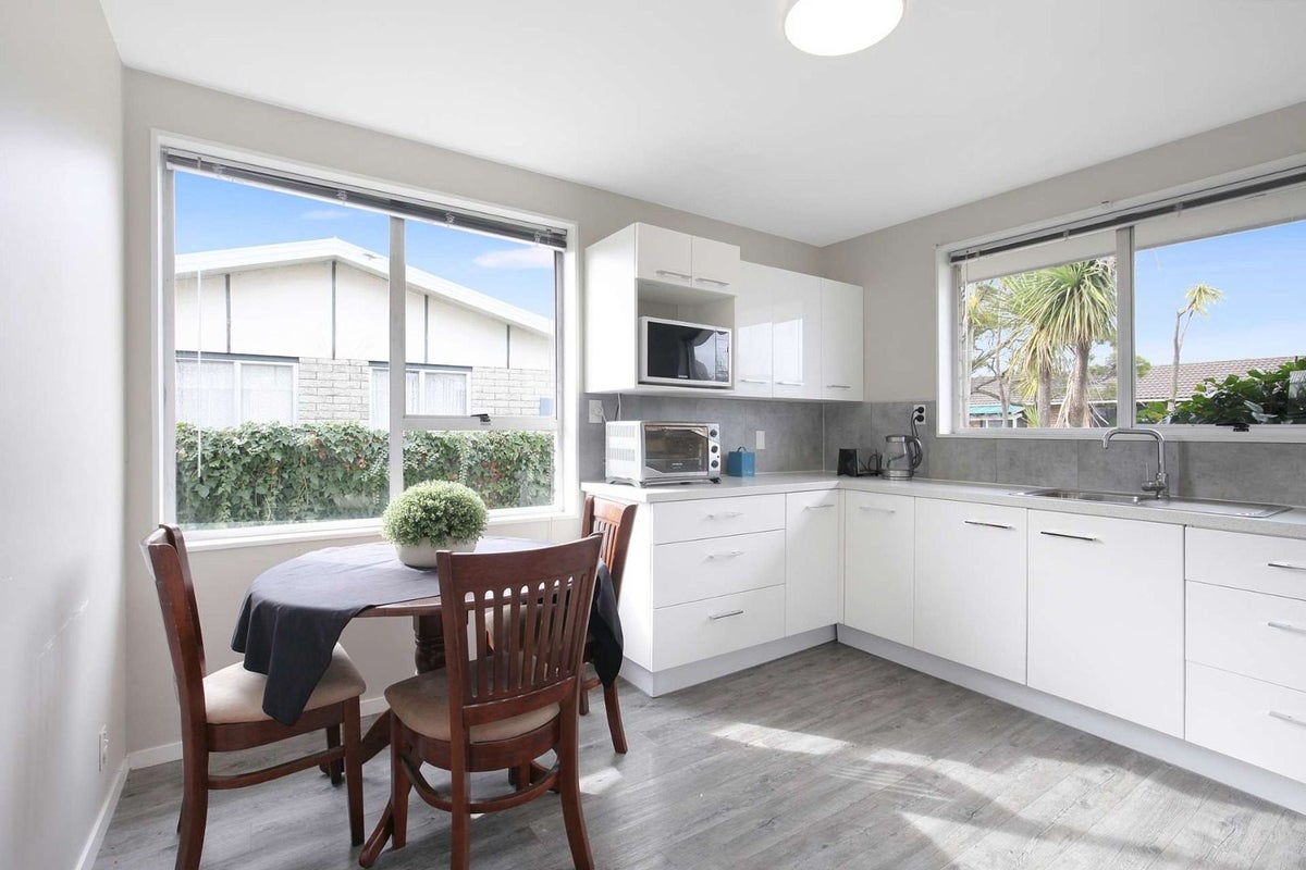 565 Ferry Road, Woolston, Christchurch - Carousel 2