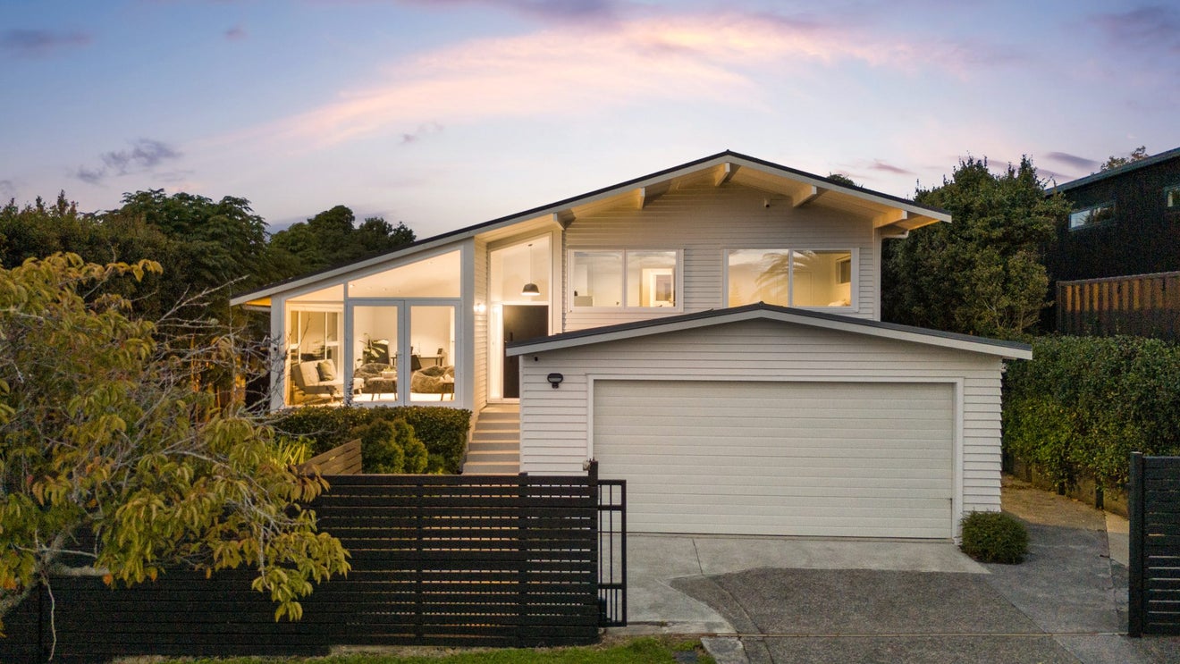 20 Ripon Crescent, Meadowbank, Auckland - Carousel 1