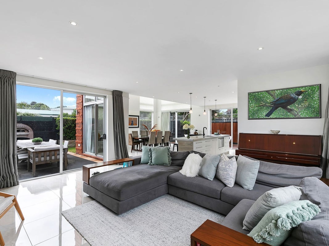 13A Main Road, Titahi Bay, Porirua - Carousel 2