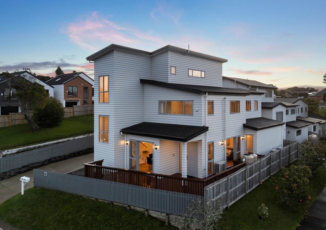 117 White Swan Road, Mount Roskill, Auckland - Carousel 1