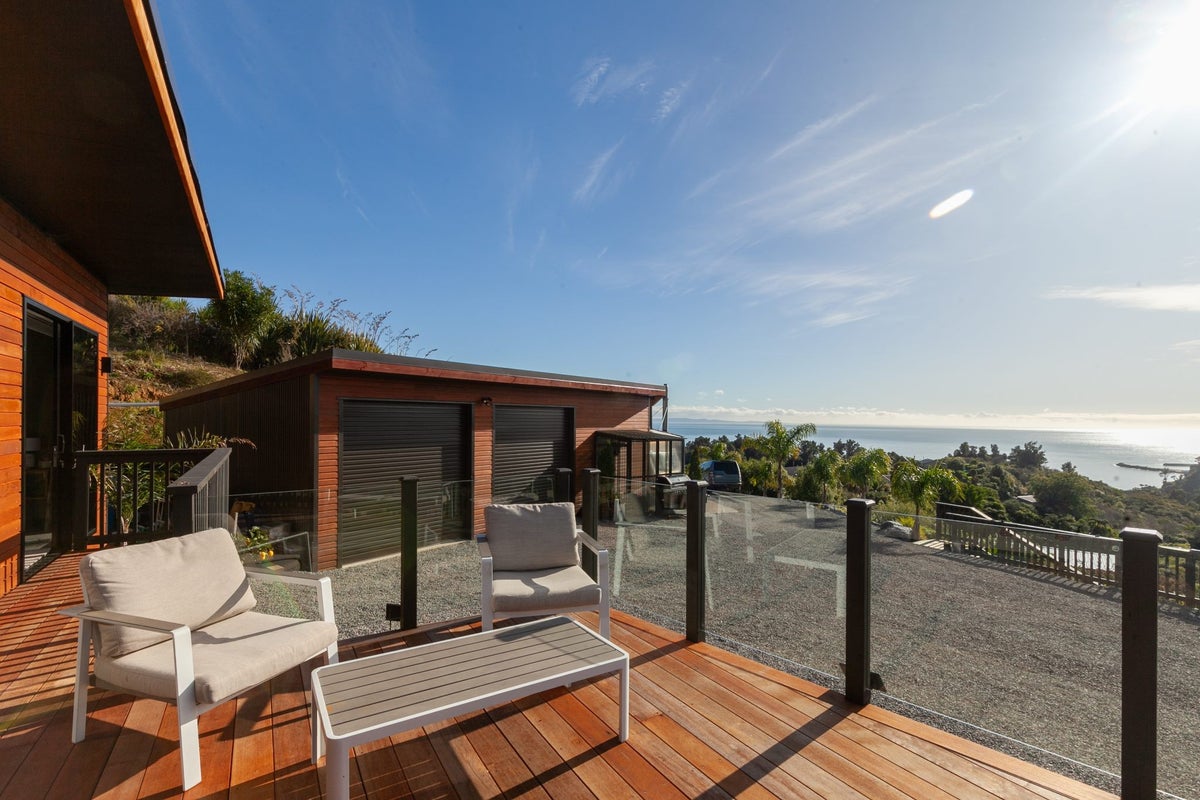 89 Bay Vista Drive, Pohara - Carousel 2