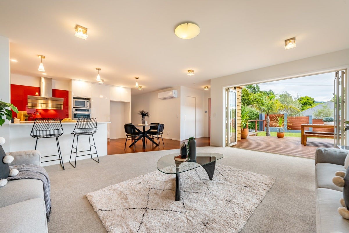 0 , Silverstream - Carousel 2