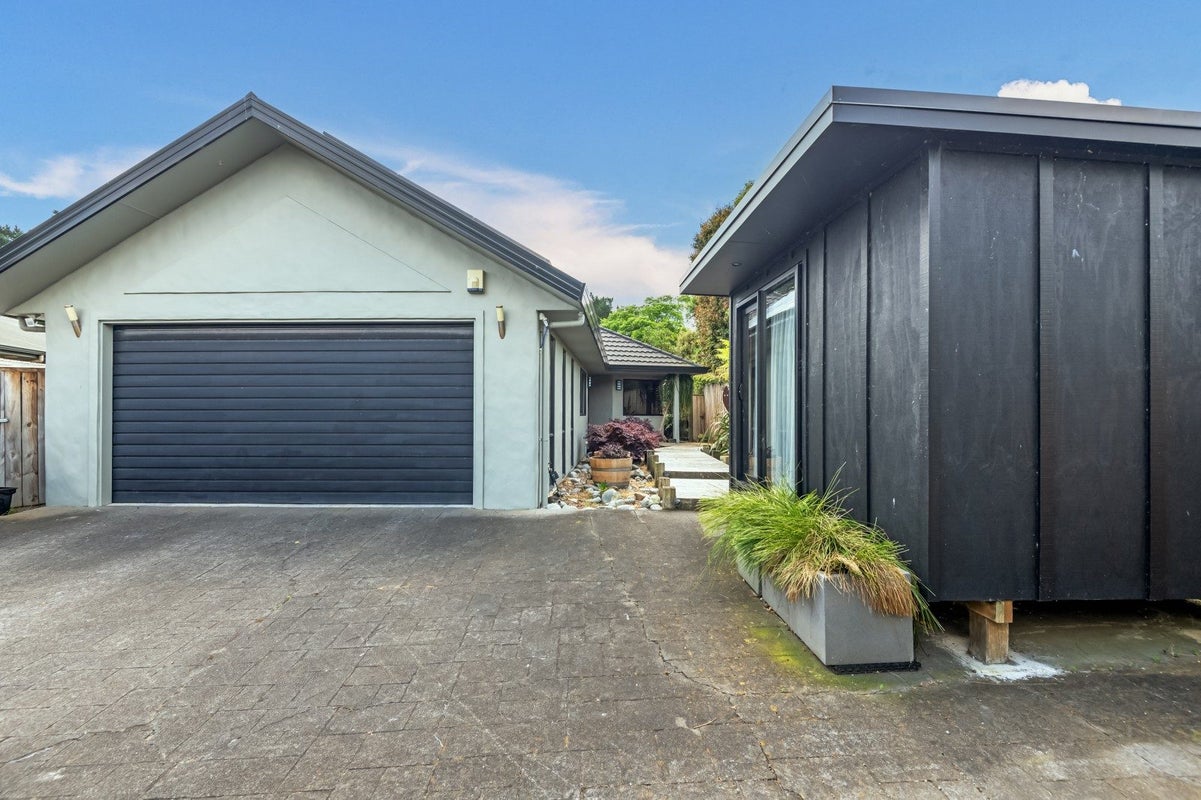 26 Presidential Drive, Milson, Palmerston North - Carousel 20