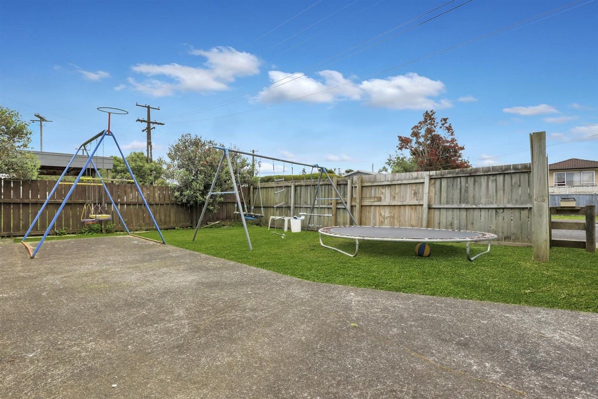 1/57 Valentine Street, Papakura, Papakura - Carousel 2