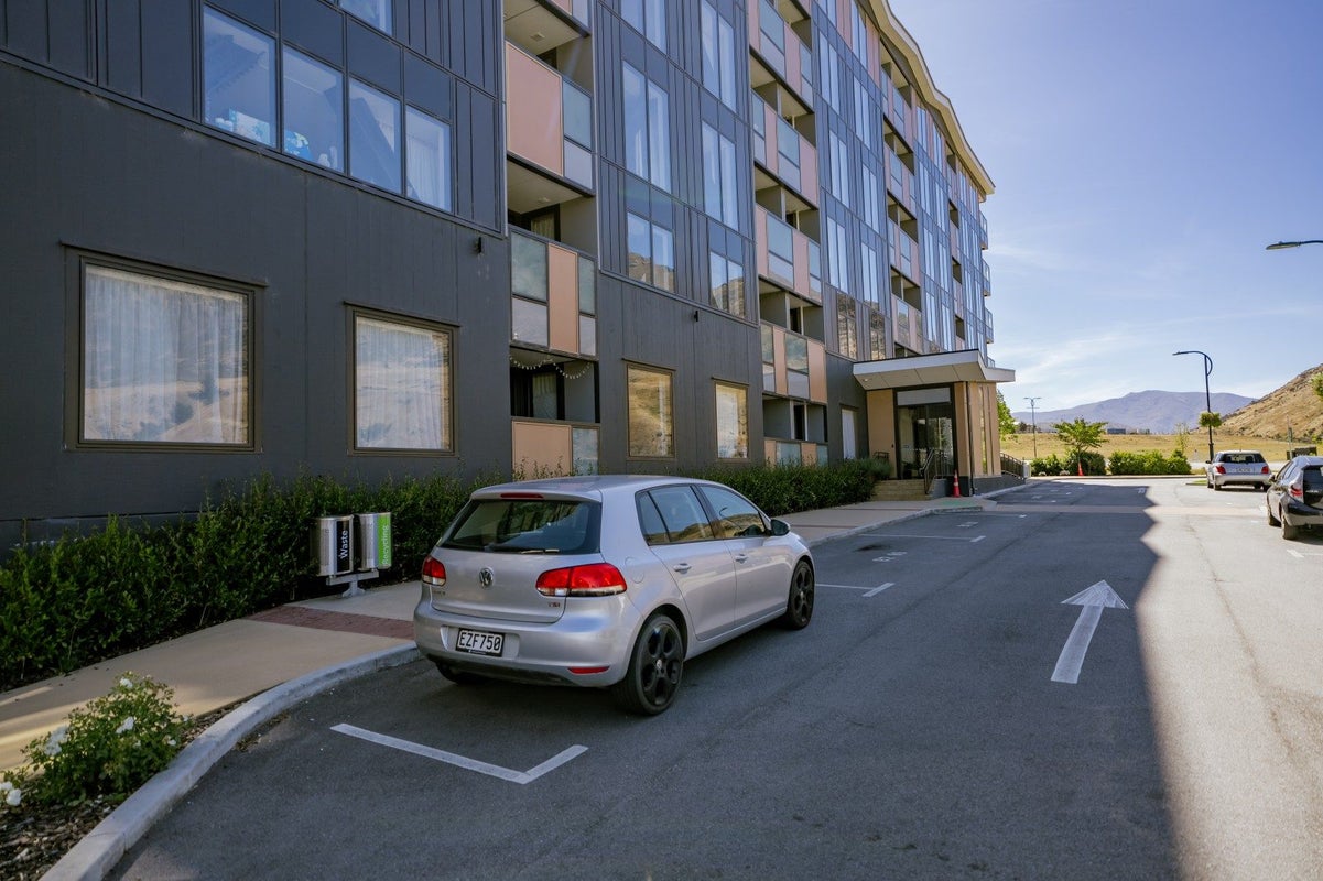 303/16 Mountain Ash Drive, Frankton, Queenstown - Carousel 12
