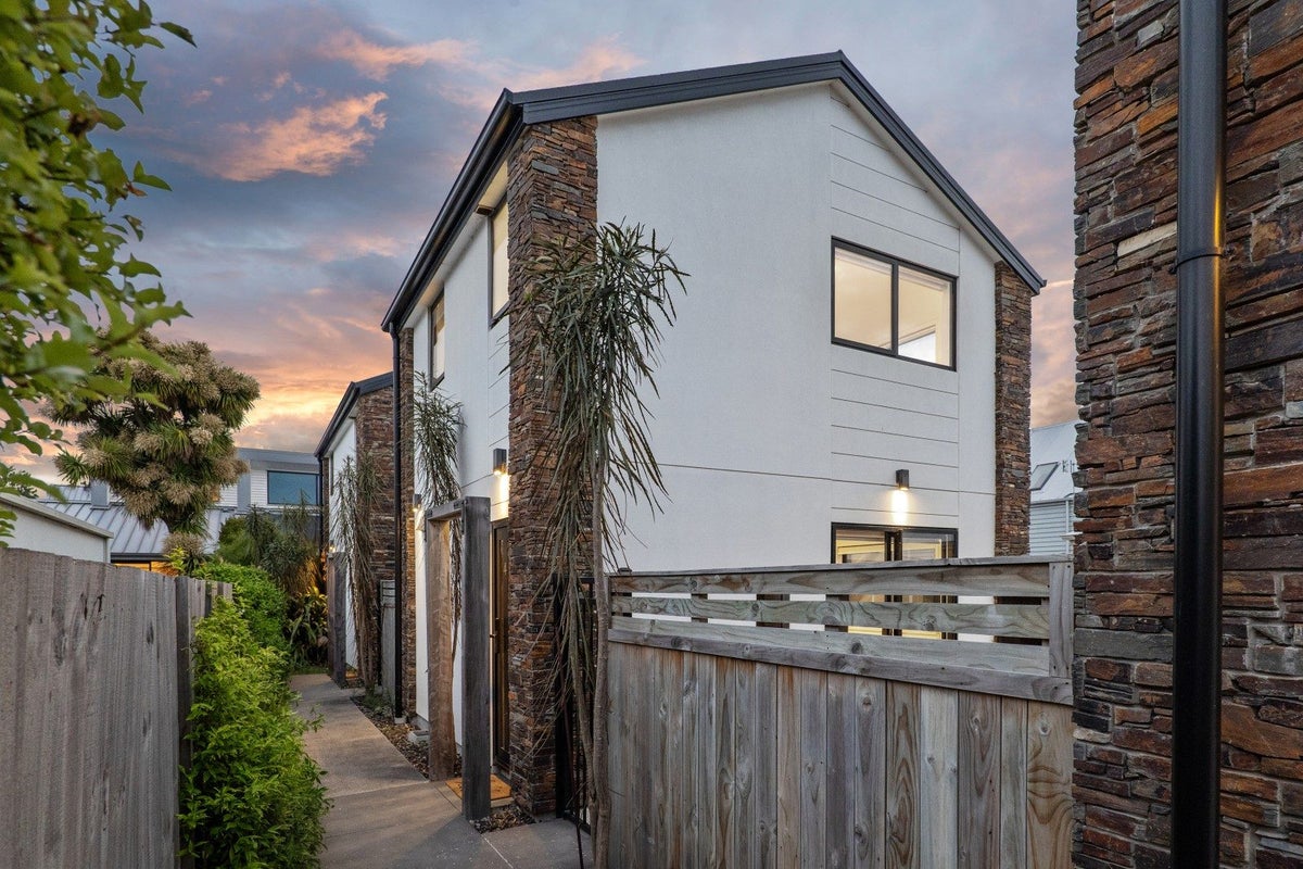 4/186 Salisbury Street, Christchurch Central, Christchurch - Carousel 1