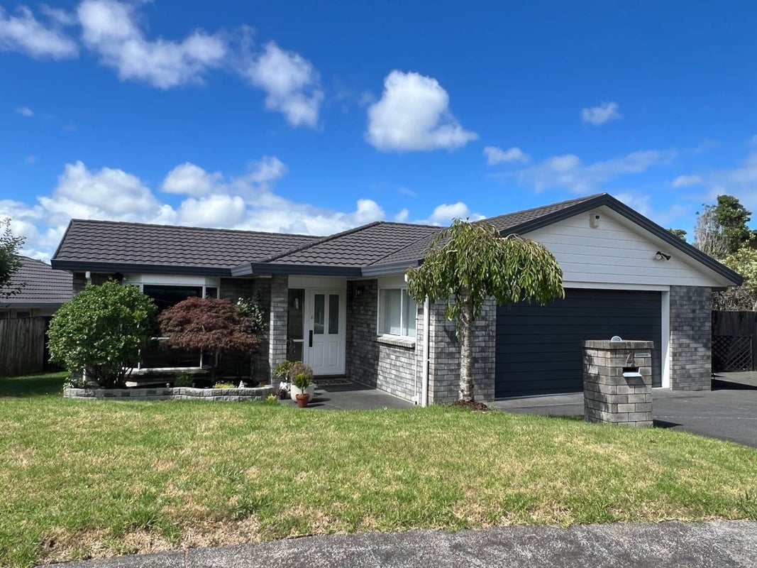 4 Hanly Close, West Harbour, Auckland - Carousel 26