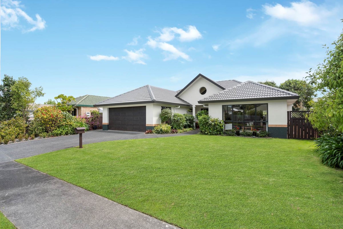60 Keppoch Court, Dannemora, Auckland - Carousel 1