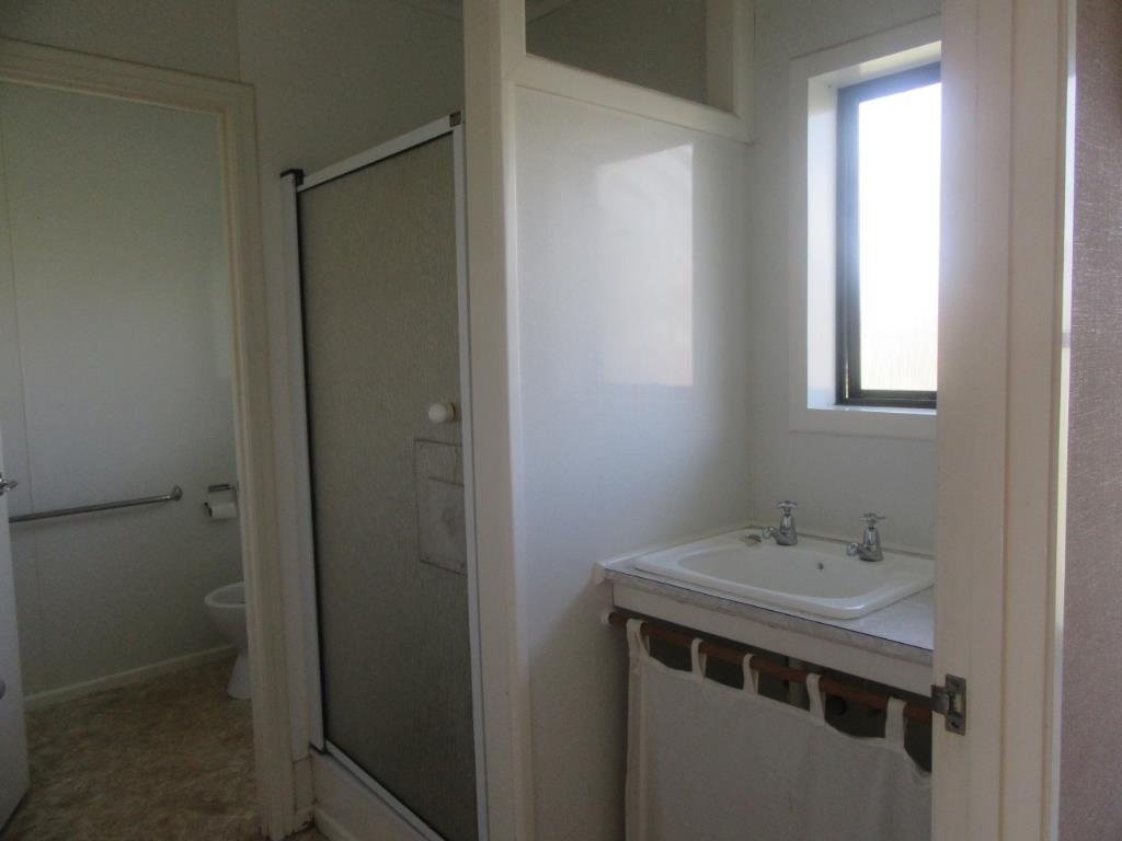 12 Sexton Road, Huntington, Hamilton - Carousel 1