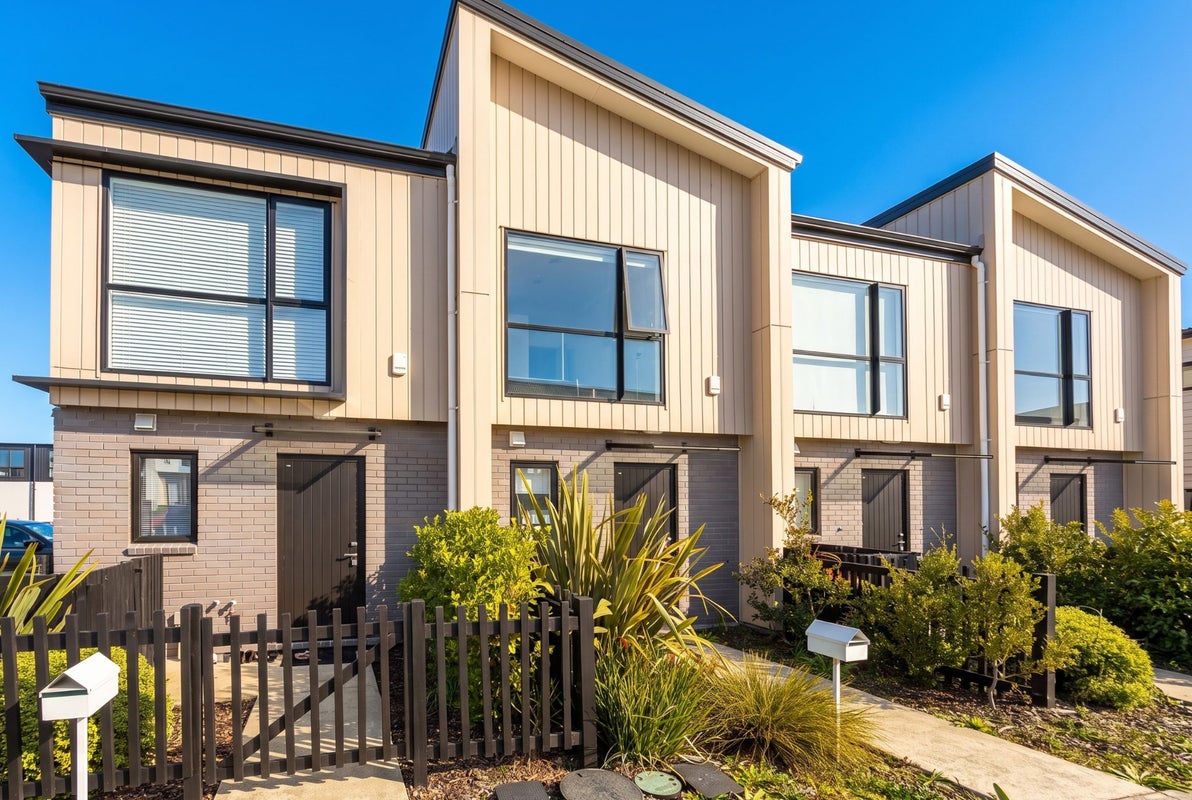 9 Rana Road, Flat Bush, Manukau City, Auckland - Carousel 2