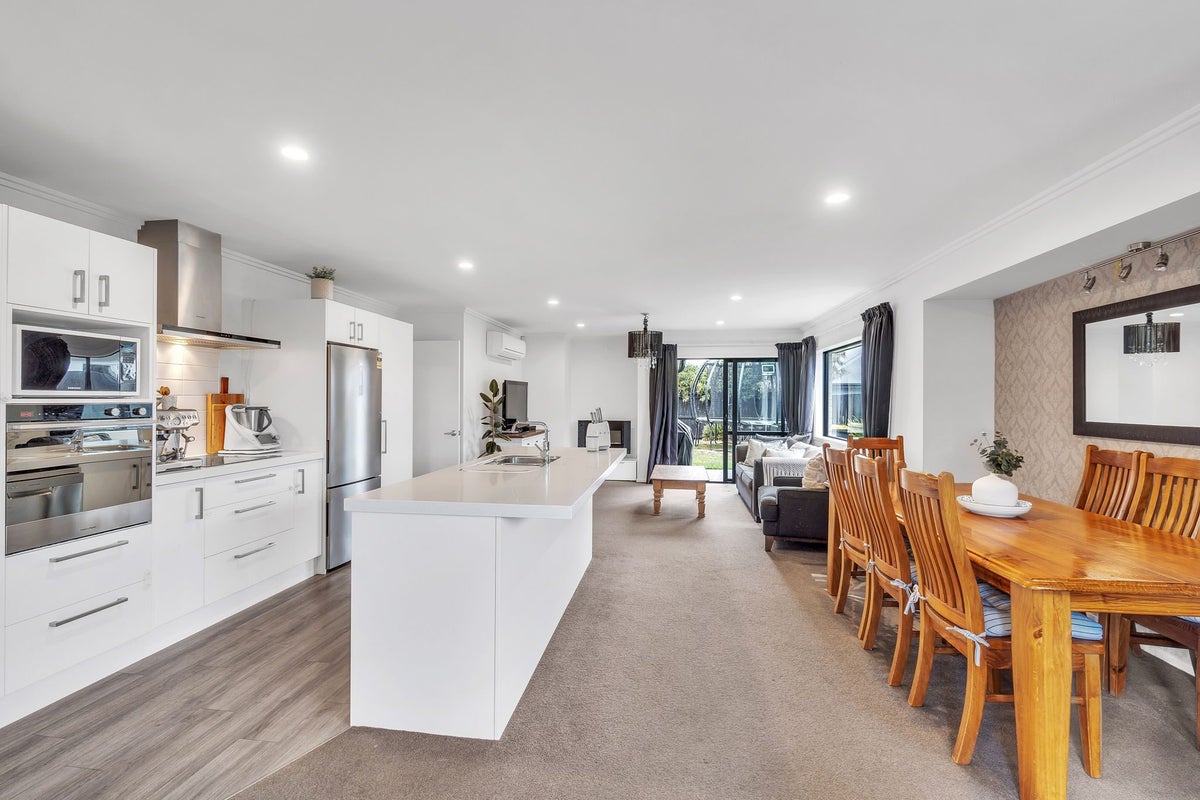 3 Hineaari Street, Marshland, Christchurch - Carousel 2